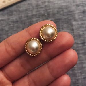 Kate Spade Seaport Pearl Studs